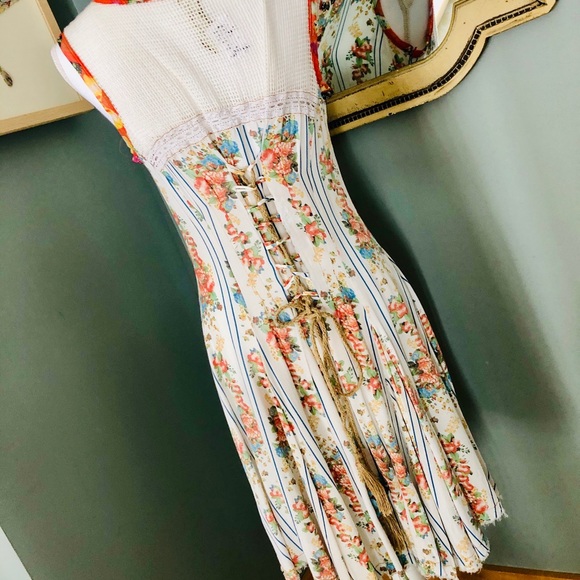 Aratta Silent Journey Peasant Dress - Picture 3 of 8